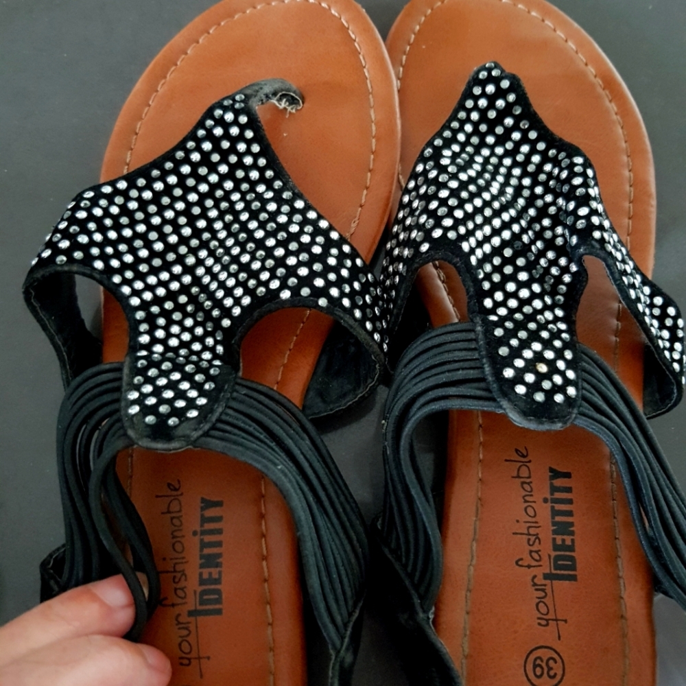 Summer sandals